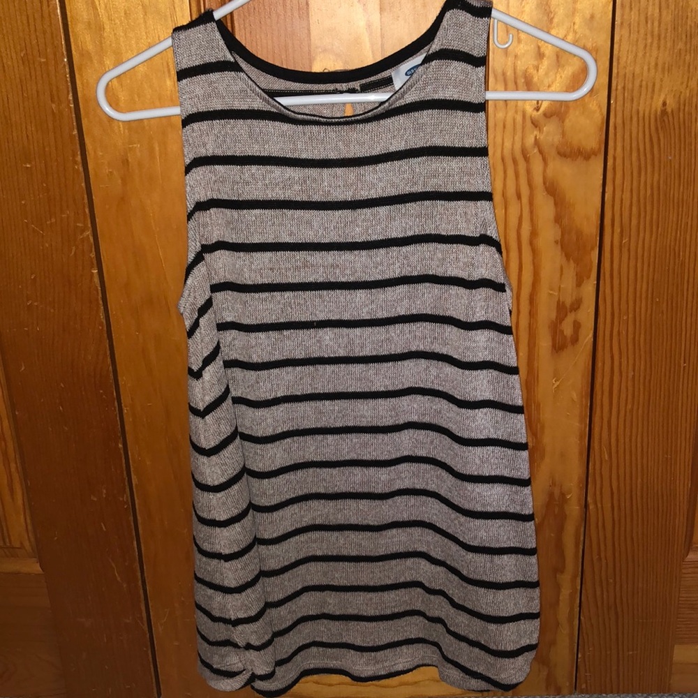 Knitted tank